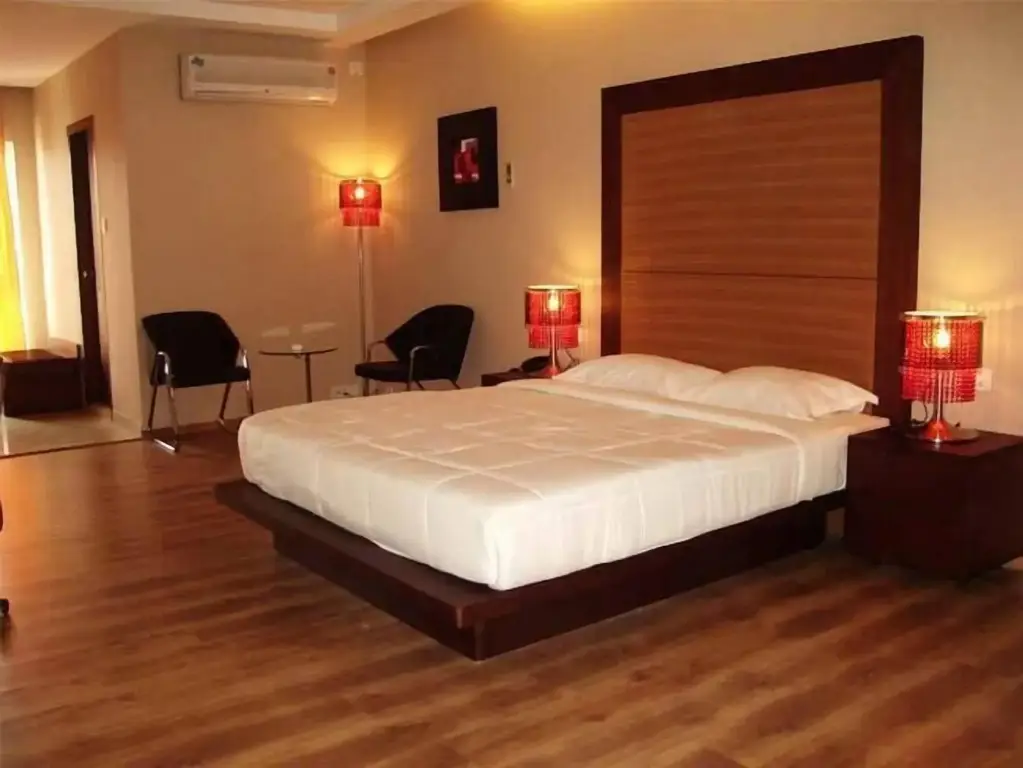 Джорхат: Hotel MD's Continental