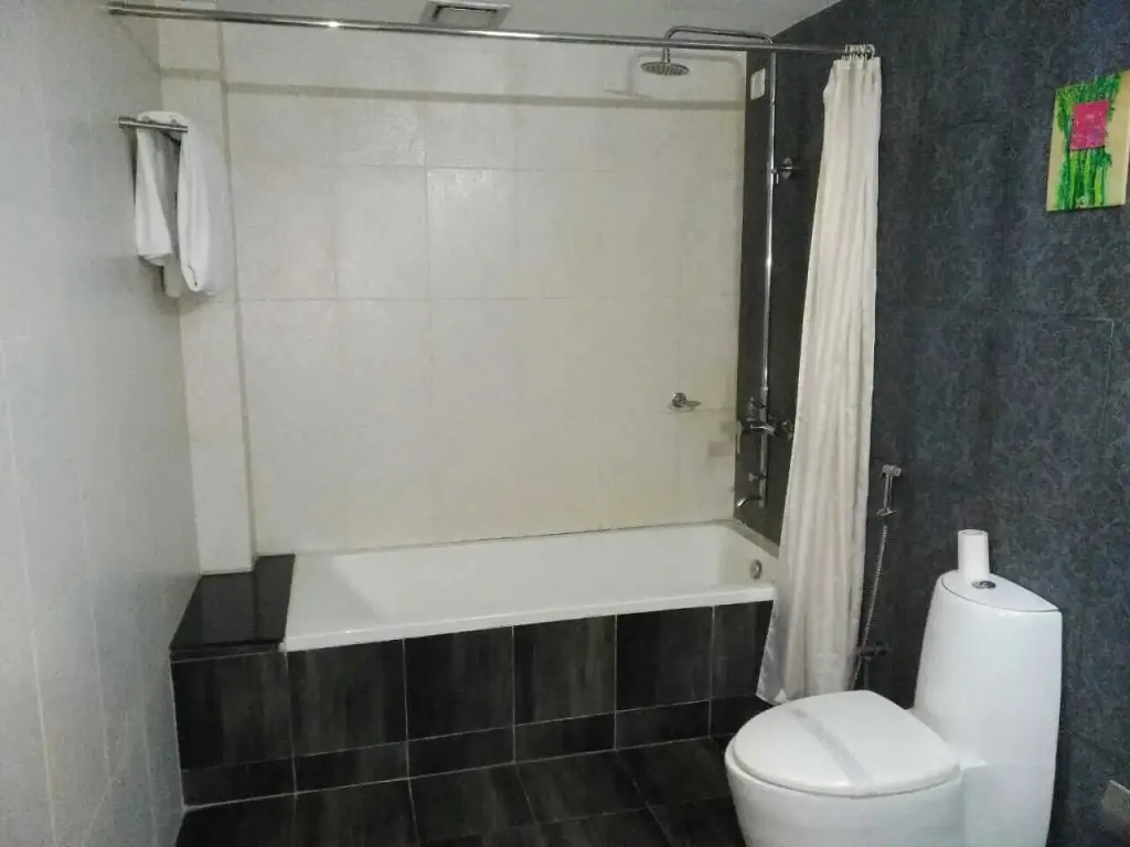 Джорхат: Hotel MD's Continental