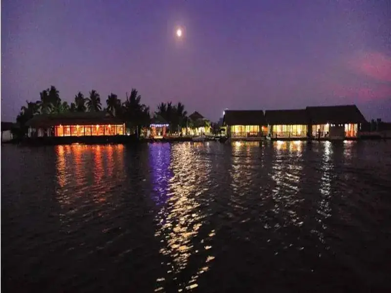 Кумараком: The Pride Emarald Alappuzha