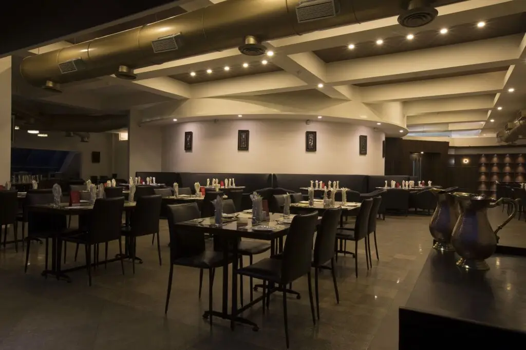 Мумбаи: Eskay Resorts