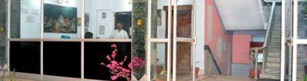 Деогхар: Hotel Yashoda International