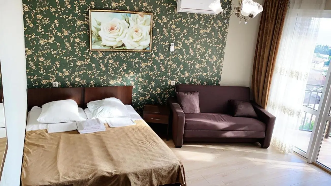 Адлер: Guest House Luiza