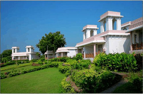 Махешвар: Narmada Retreat