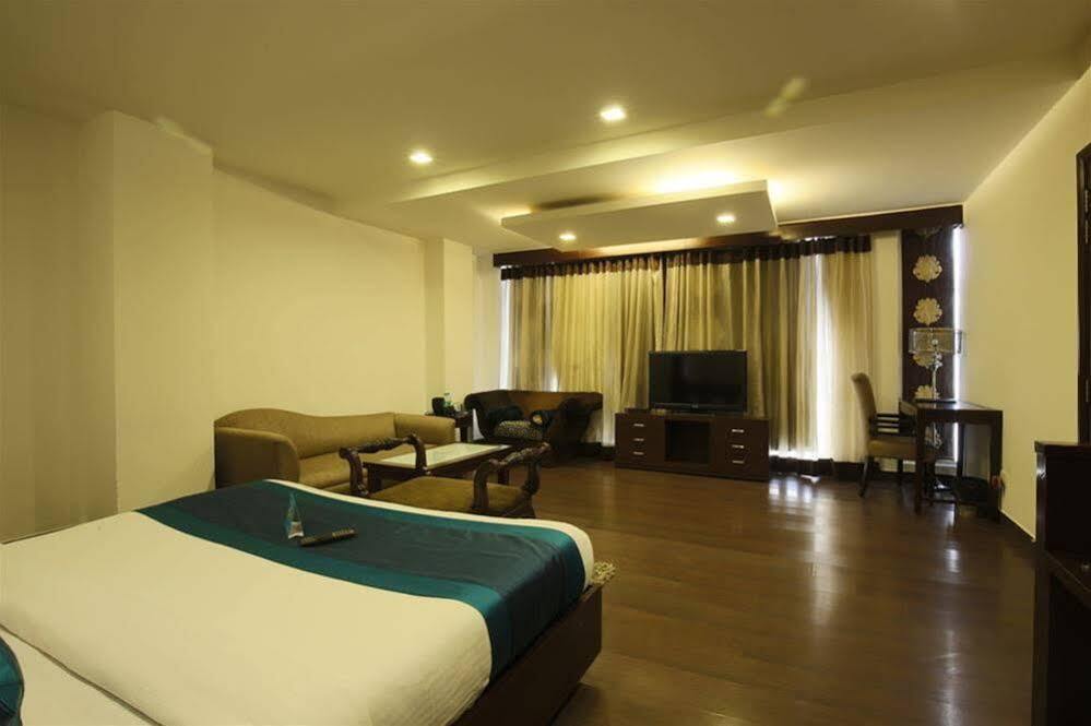 Нью-Дели: FabHotel Lajpat Nagar