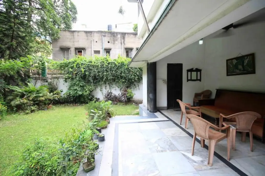 Колката: New Haven Guest House