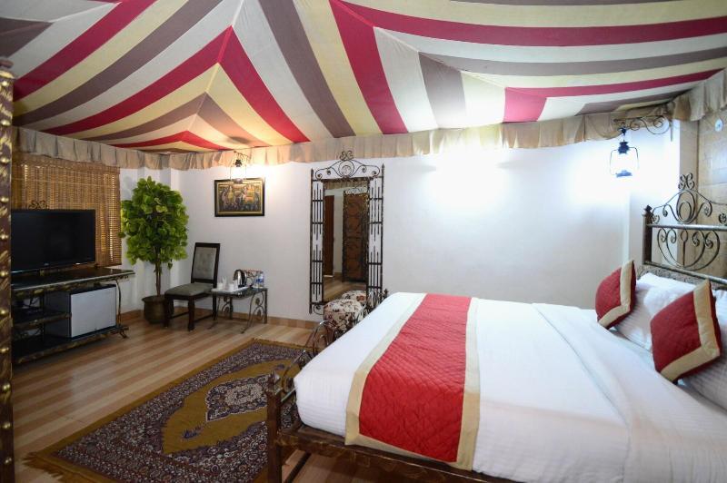Джайпур: Best Western Plus Heritage Village