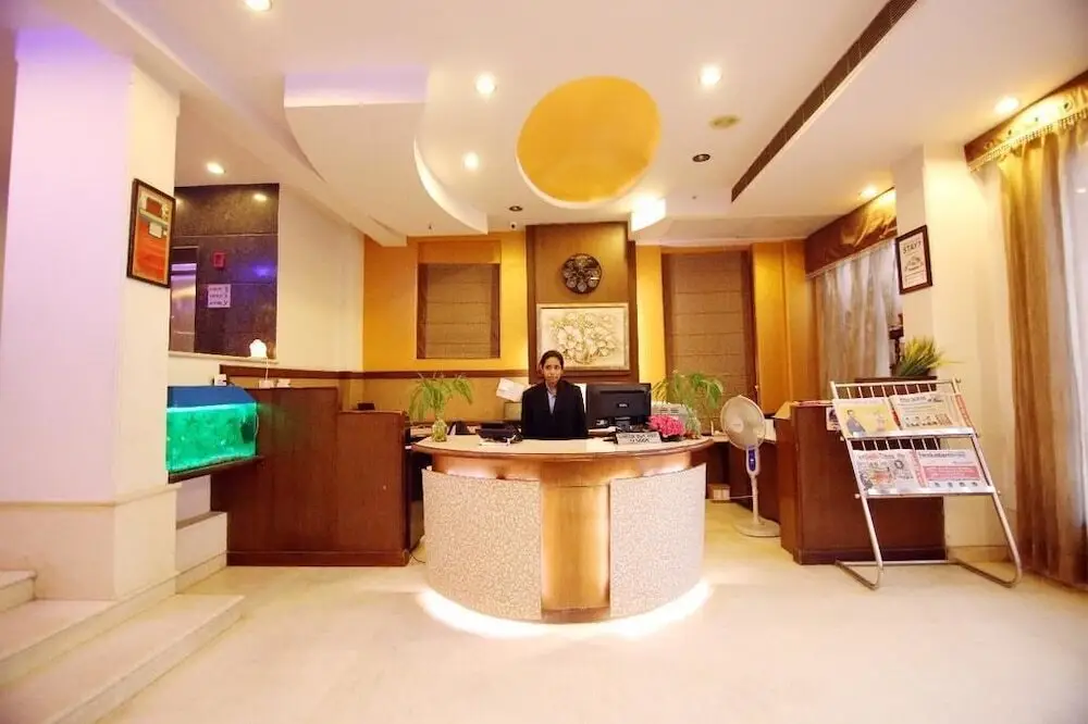 Газиабад: Rousha Inn Ghaziabad