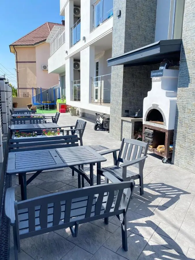 Витязево: Guest House MагДом