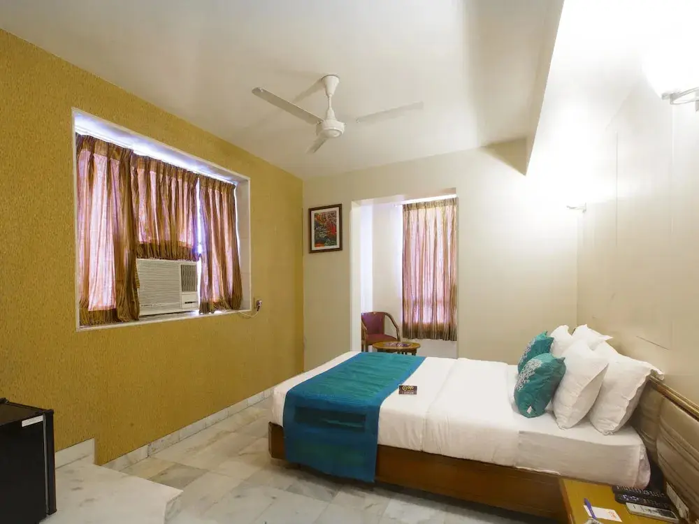 Мумбаи: OYO 1249 Hotel Ashray International