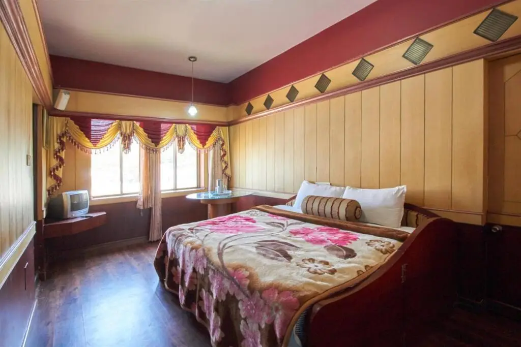 Ути: Hotel Sarkar Palace