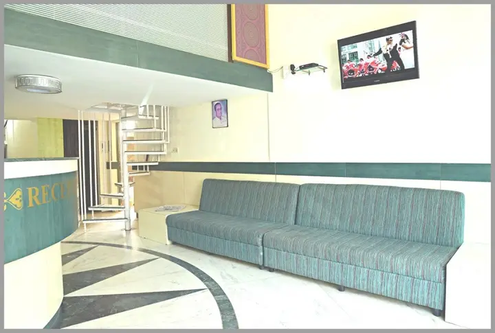 Аурангабад: OYO 12049 Hotel Ravi Kiran Executive