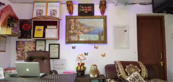 Надди: Hotel Victoriya Palace