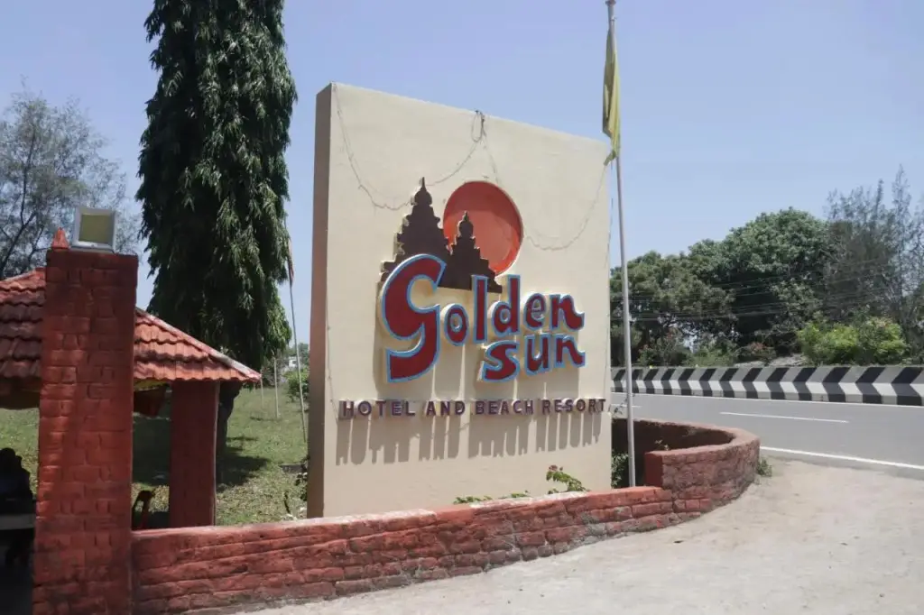 Golden Sun Beach Resort — фото 1