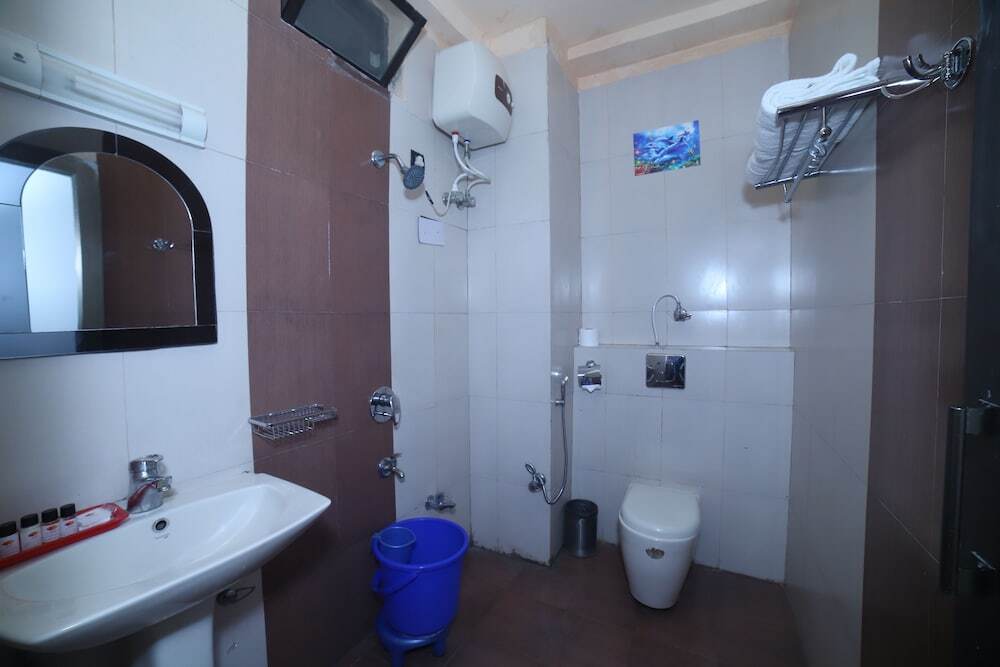 Шивпури: Chanakya Resort