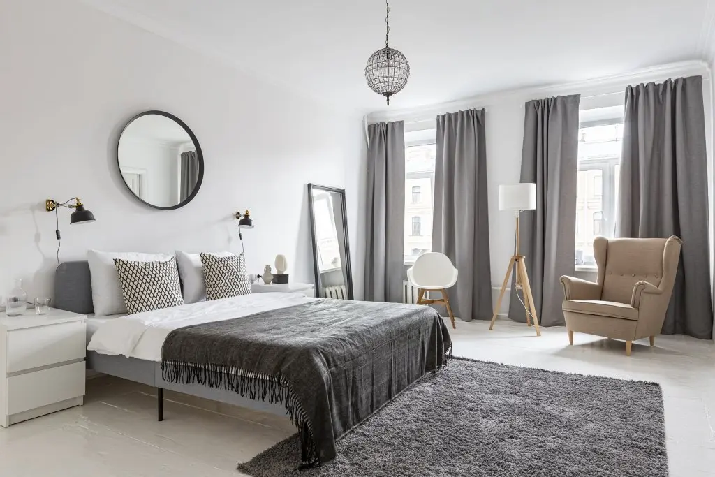Санкт-Петербург: Apartments Светлая квартира с 3 спальнями и видом на Канал Грибоедова
