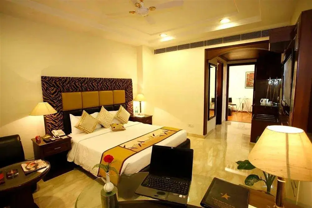Нью-Дели: Star Rocks Delhi