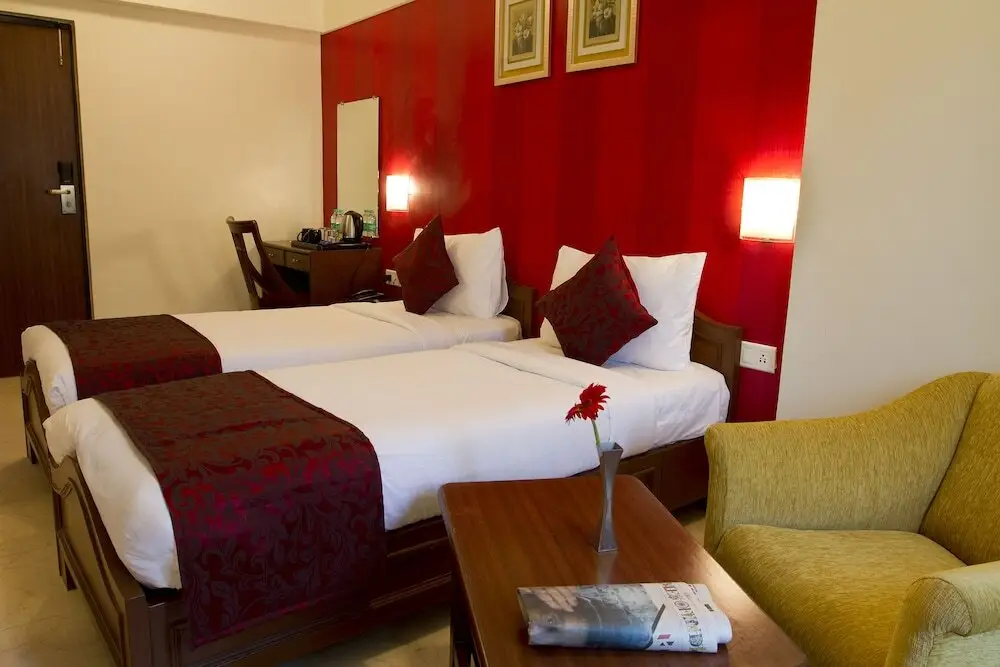 Пимпри-Чинчвад: 7Apple Hotel - Pune