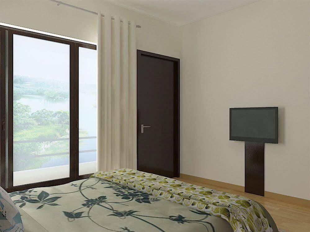 Нави-Мумбай: Laurent & Benon Premium Serviced Apartment Ghansoli West