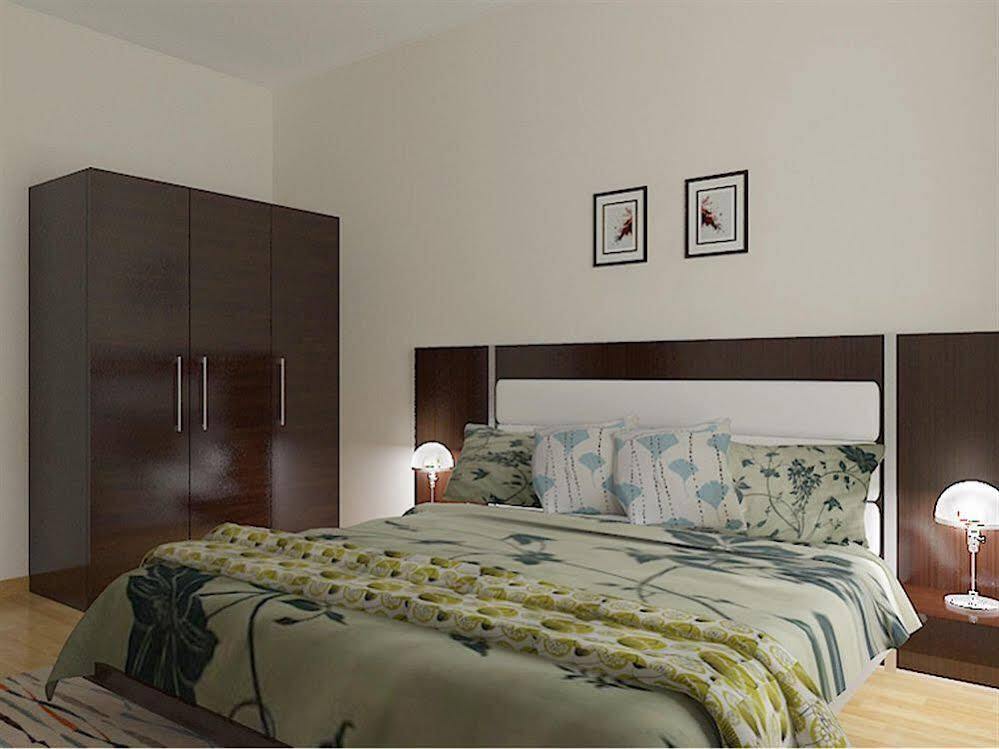 Нави-Мумбай: Laurent & Benon Premium Serviced Apartment Ghansoli West