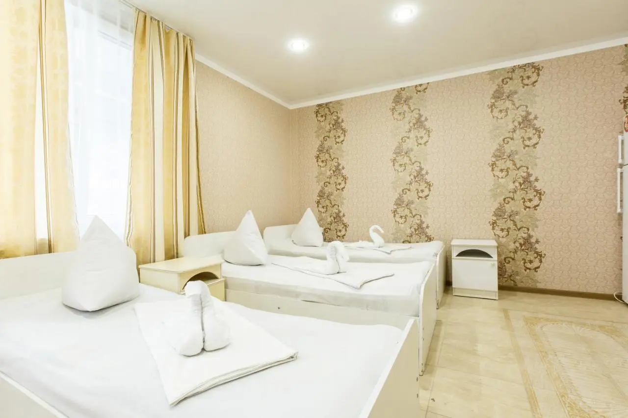 Красная Поляна: Guest House Victoria