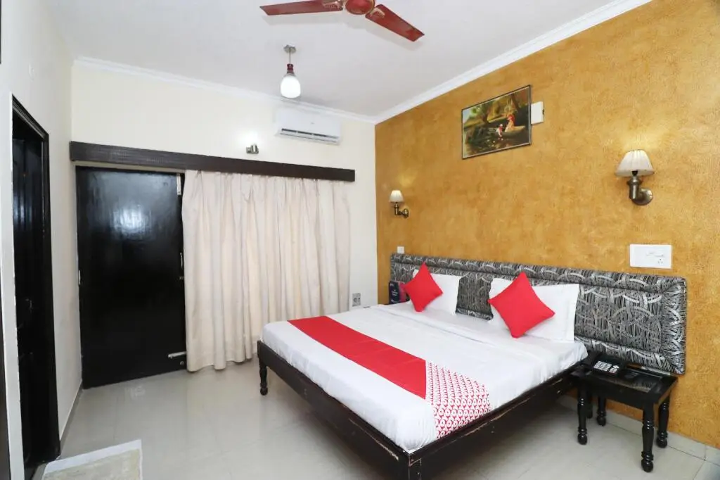 Массури: OYO 24974 Bharat Resort
