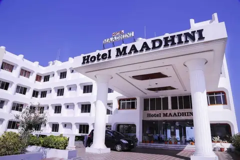 Hotel Maadhini — фото 1