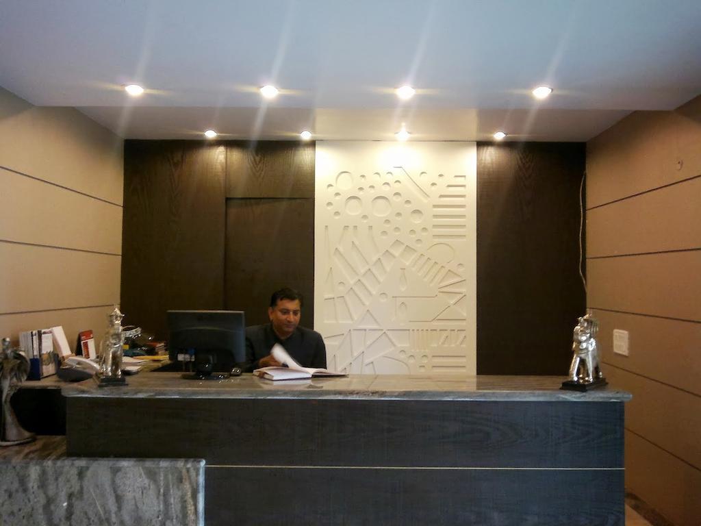 Джайпур: Hotel Empire Regency