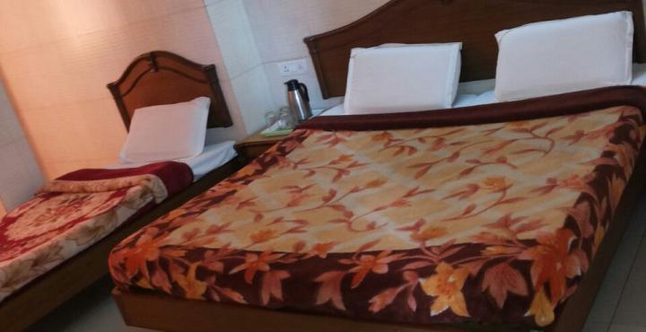Катра: Hotel Shivalik