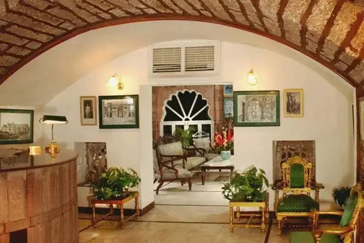 Джодхпур: Bal Samand Garden Retreat
