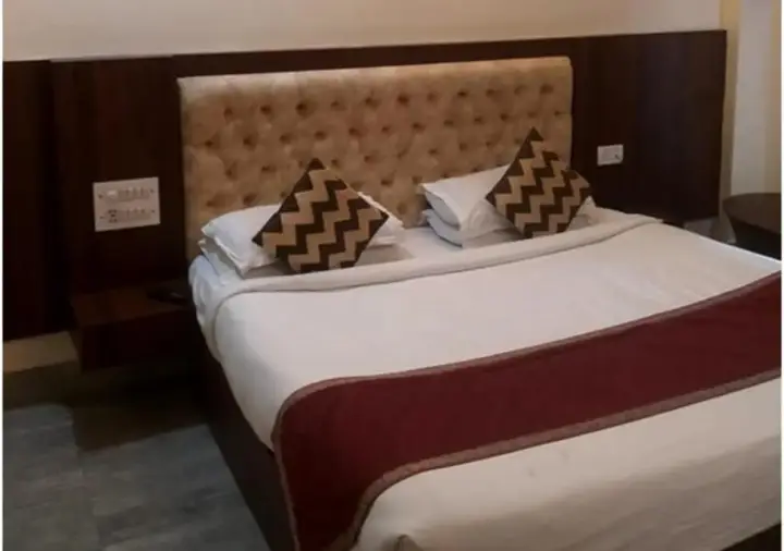 Катра: Hotel Mount View