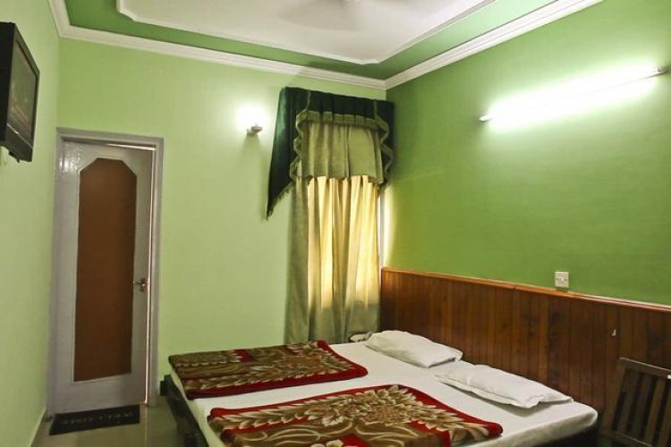 Катра: Hotel Bandhu Palace