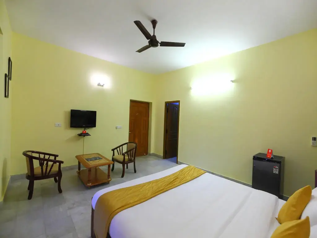 Ченнаи: Golden Flowers Inn - Ekkatuthangal