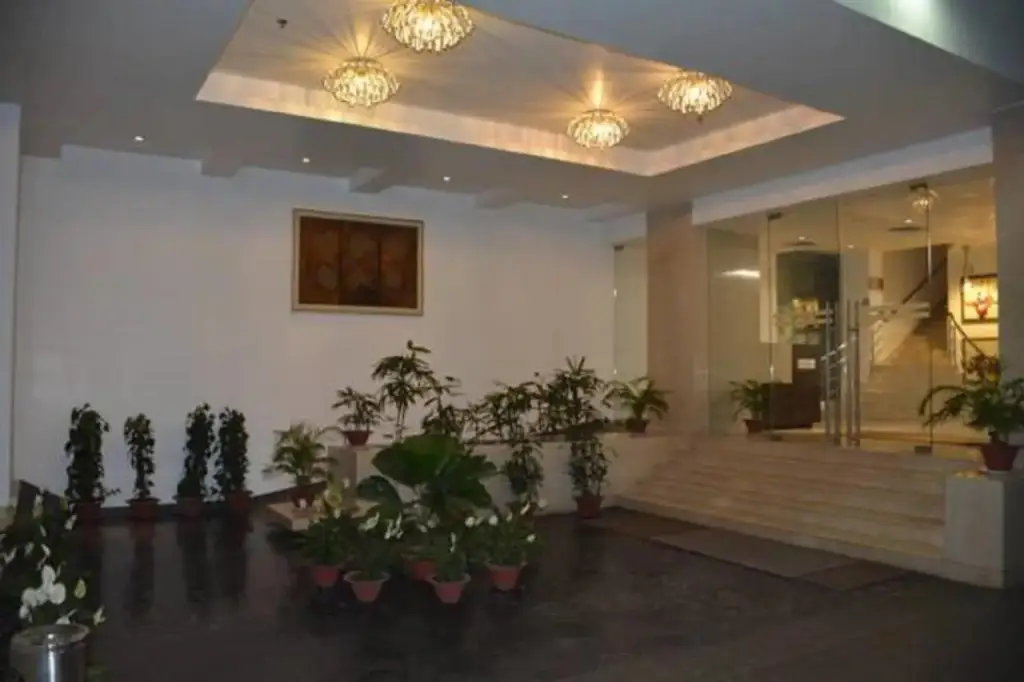 Hotel Natraj — фото 1