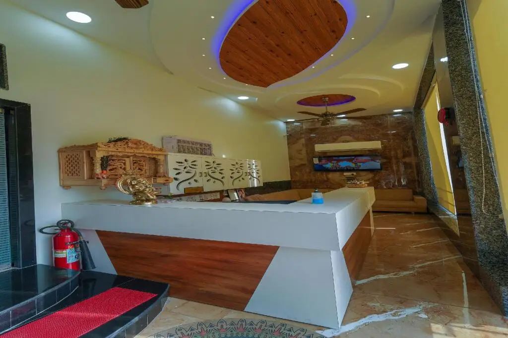 Ахмедабад: Hotel Maninagar Residency