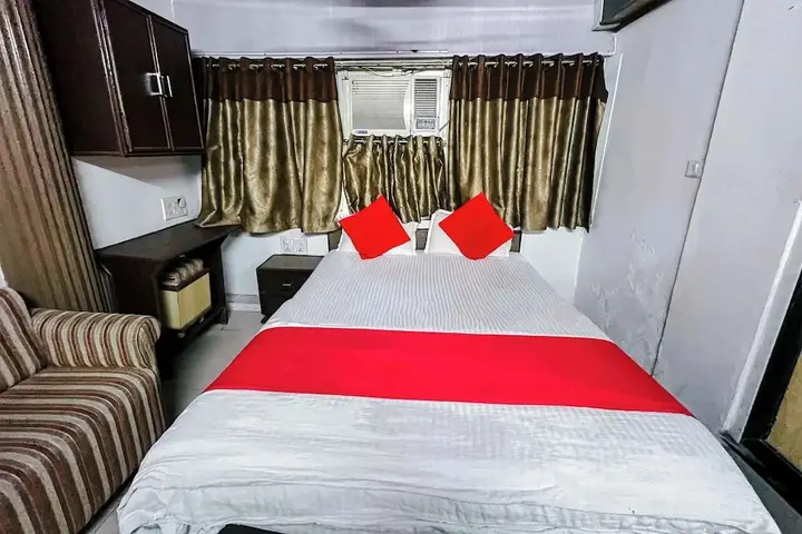 Ахмедабад: Hotel Maninagar Residency