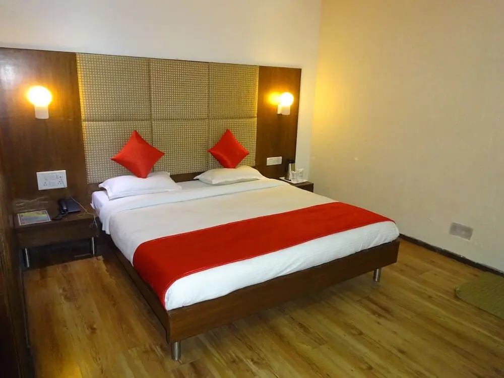 Гандхинагар: Hotel Yatri