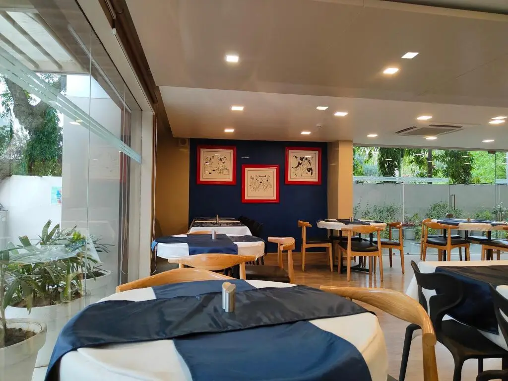Ахмедабад: Kanak Beacon Hotel Ashram Road Ahmedabad