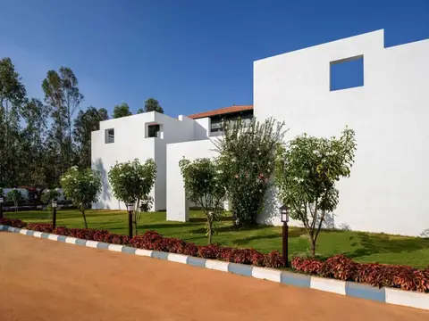 Fiestaa Resort n Events Venue — фото 1
