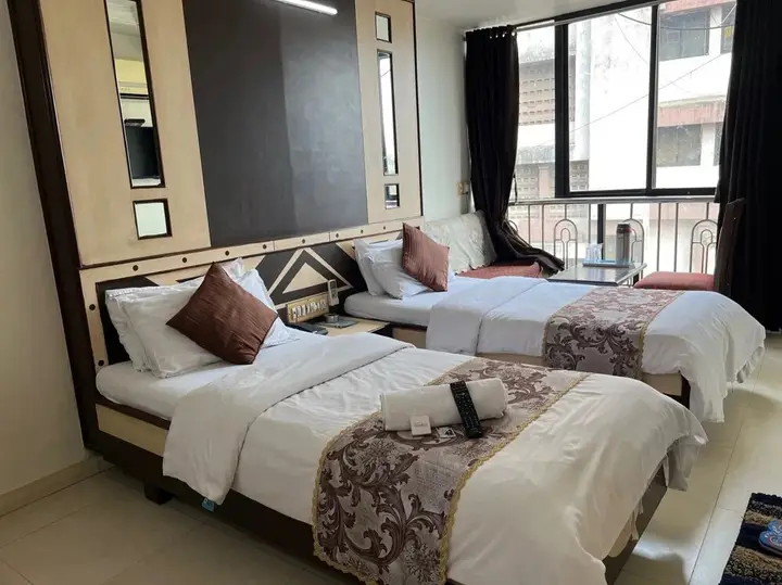 Сурат: Hotel Comfort
