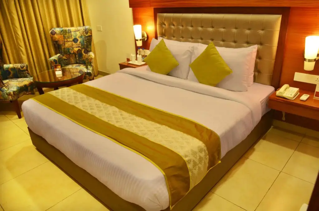 Зиракпур: Mint Hotel Premia