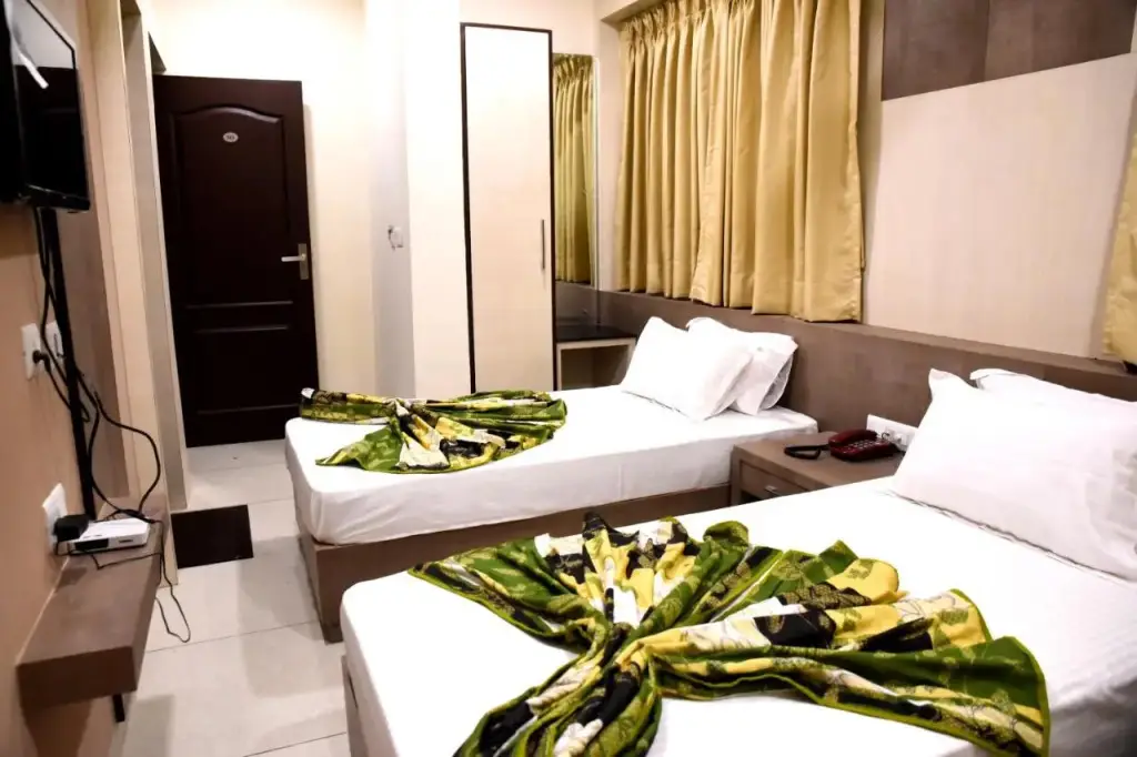 Наинитал: Hotel Silver Palace