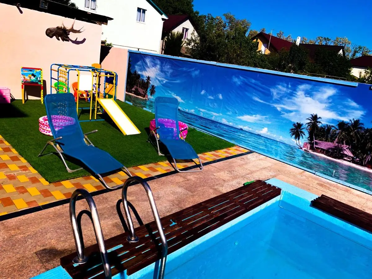 Витязево: Lyubava Guest House
