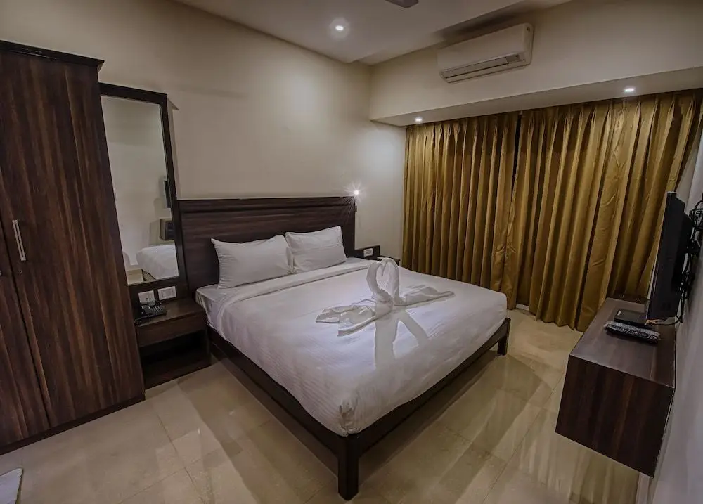 Панаджи: SinQ Suites