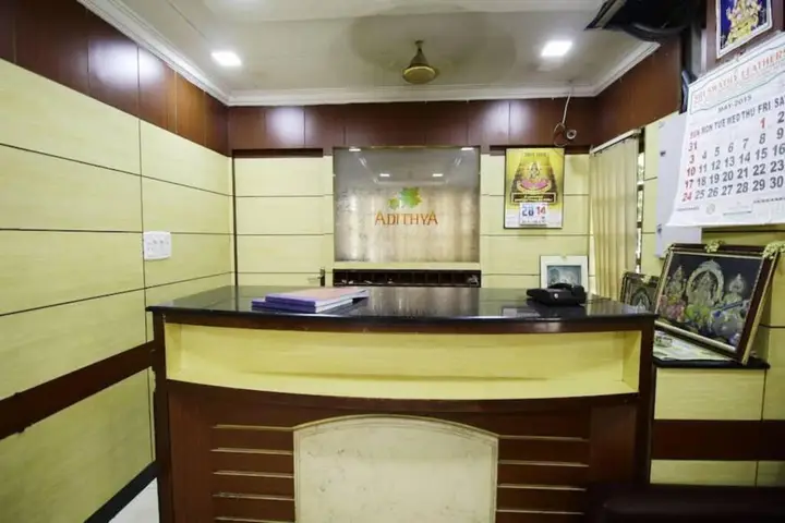 Ченнаи: Hotel Adithya