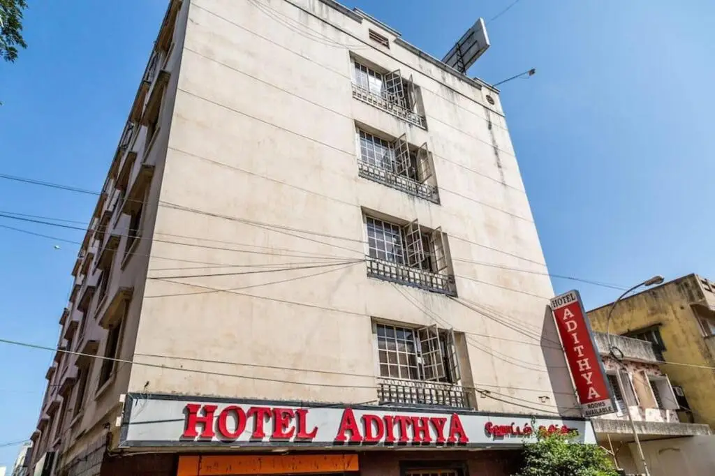 Ченнаи: Hotel Adithya