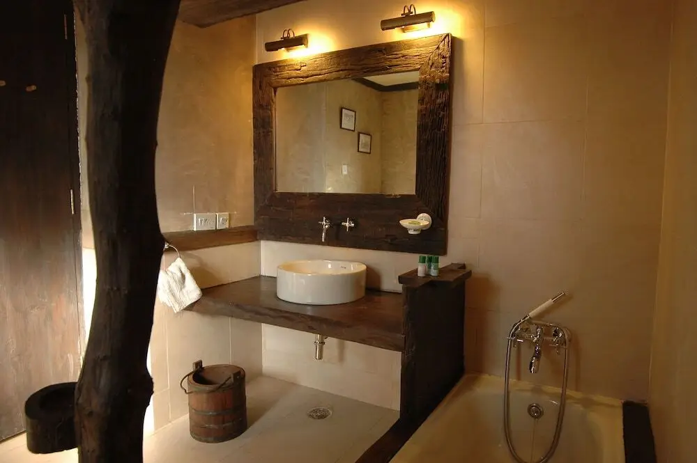 Панпата: Kings Lodge