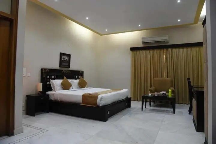 Патна: OYO Premium Patliputra Patna