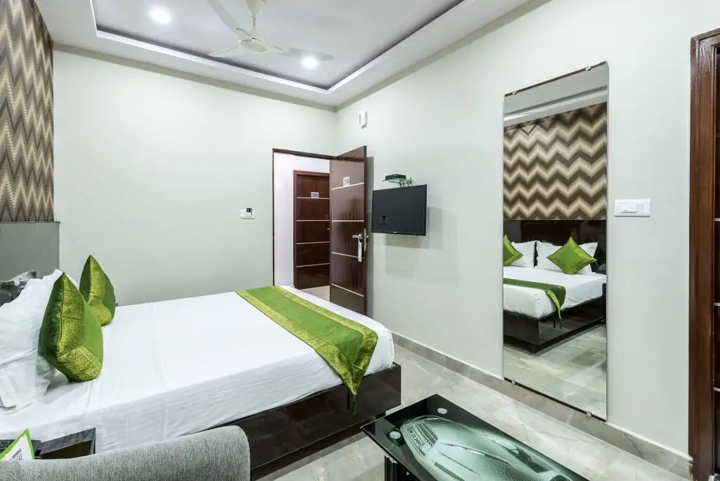 Бангалор: Treebo Greenwood Premier Suites, Old Airport Road