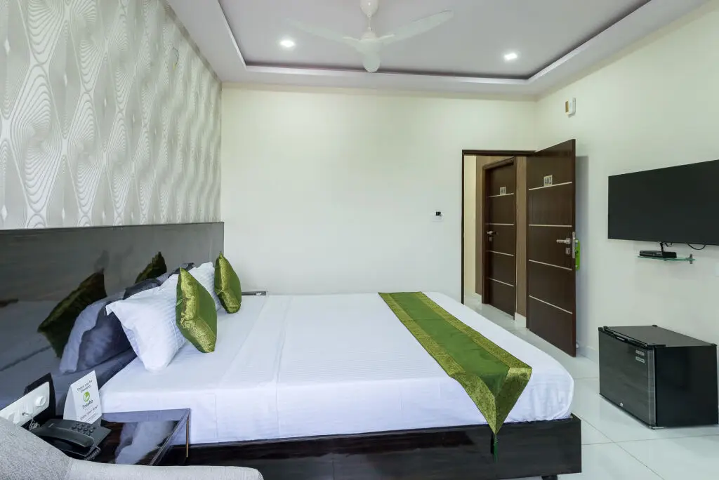 Бангалор: Treebo Greenwood Premier Suites, Old Airport Road