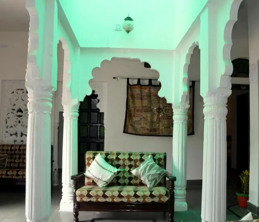 Бунди: hotel bundi house